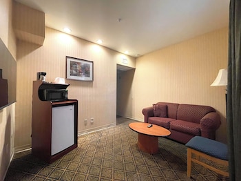 Standard Double Suite