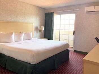 Standard King Suite