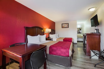 Standard Room, 2 Double Beds, Non Smoking