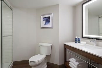 Deluxe Room, 2 Queen Beds