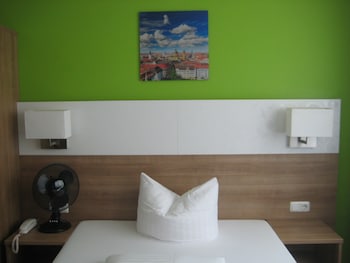 Comfort Single Room