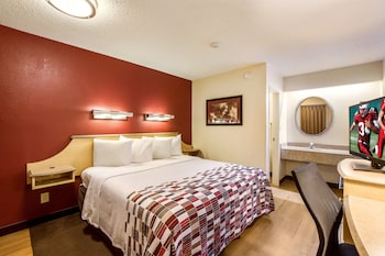 Standard Room, 1 King Bed, Non Smoking