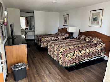 Standard Room, 2 Double Beds