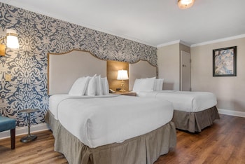 Standard Room, 2 Double Beds, Accessible, Non Smoking