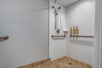Standard Room, 2 Double Beds, Accessible, Non Smoking