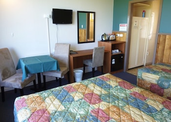 Standard Room (Queen and Single)