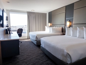 Premium Room, 2 Queen Beds (Breakfast for up to 2 adults)