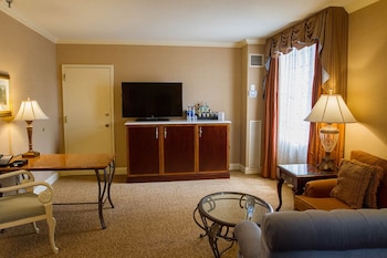 Suite (Ambassador)