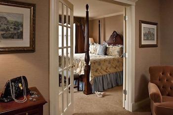 Suite (Ambassador)