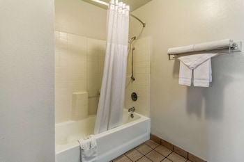 Room, 1 King Bed, Accessible, Non Smoking (Efficiency)