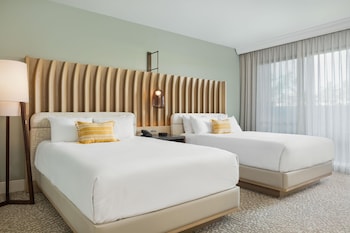 Room, 2 Queen Beds, Resort View (Palace, Newly Renovated)