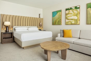Room, 1 King with Sofa Bed, Ocean View (Palace, Newly Renovated)