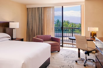 Room, 1 King Bed, Resort View
