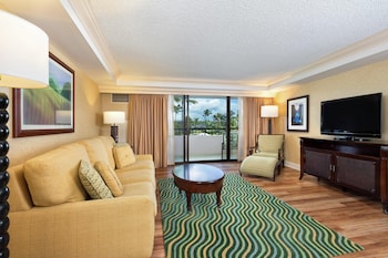 Makai One Bedroom Suite, 2 Queen Beds, Ocean View