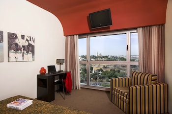 Deluxe Room, City View