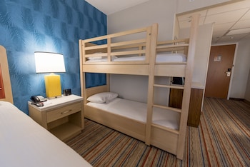 Room, Multiple Beds, Accessible, Non Smoking (Building 1, Mobility)