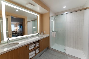 Suite, 2 Queen Beds (Signature Family, Concept)