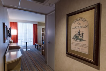 Family Suite, Multiple Beds, Non Smoking (Building 1, Two-Bedrooms)