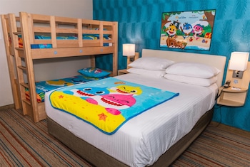 Room, Multiple Beds, Non Smoking
