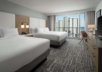 Room, Multiple Beds