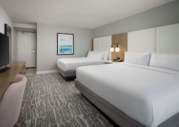 Room, Multiple Beds
