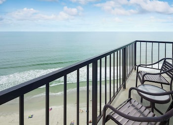 Suite, 1 King Bed, Accessible, Ocean View (Hearing)