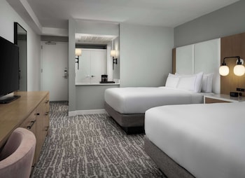 Room, Multiple Beds, Ocean View