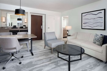 King Suite Oceanfront