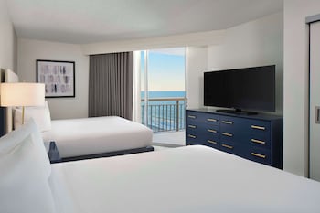 Premium Suite, 2 Queen Beds, Ocean View