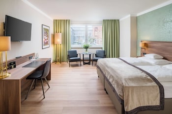 Comfort Room, 1 Double Bed (Cozy Sitting Corner;Oversized Room)
