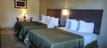Standard Room, 2 Queen Beds, Non Smoking
