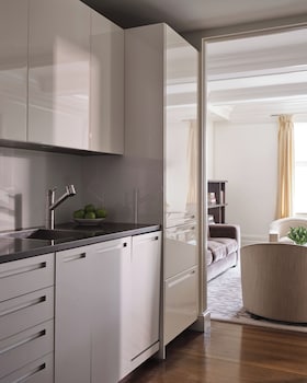 Manhattan Suite