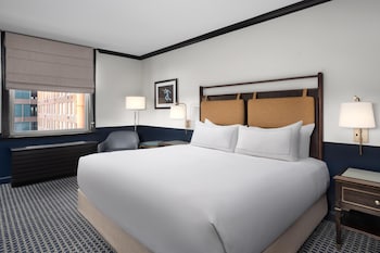 Superior Room, 1 King Bed