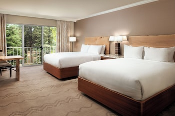 Grand Room, 2 Queen Beds, Park View
