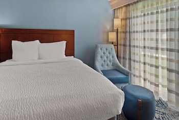 Standard Room, 1 King Bed, Accessible, Non Smoking