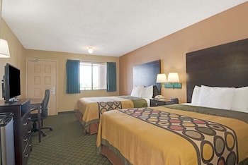 Room, 2 Queen Beds, Accessible, Non Smoking (Mobility, Bathtub w/Grab Bars)