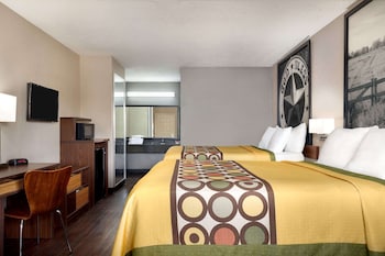 Room, 2 Queen Beds, Accessible, Non Smoking (Mobility, Bathtub w/Grab Bars)