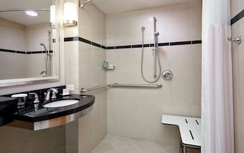 Skyline Room, 1 King Bed, Accessible (Hearing)