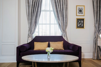 Studio, 1 King Bed