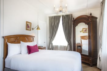 Classic Room, 1 Queen Bed