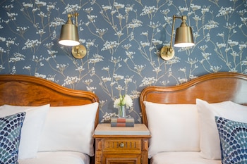 Classic Room, 2 Double Beds