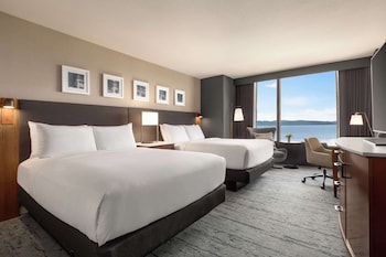 Premium Room, 2 Queen Beds, Lake View