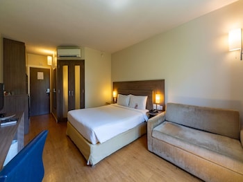 Superior Room, 1 Double Bed with Sofa bed (1 Double Bed and 1 Sofa Bed)