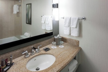Room, 2 Double Beds (Mobility/Hearing Accessible, Tub)