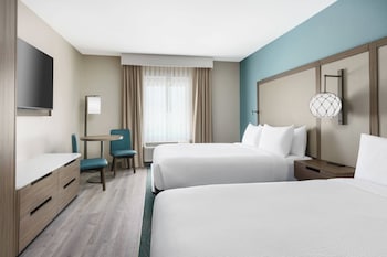 2 Queen Beds