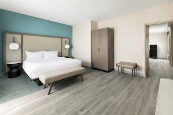 Superior Suite, 1 Bedroom, Bay View