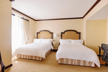 Room, 2 Queen Beds (Heritage)