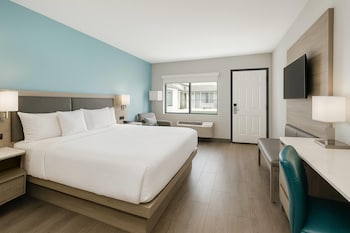 Standard Room, 1 Queen Bed