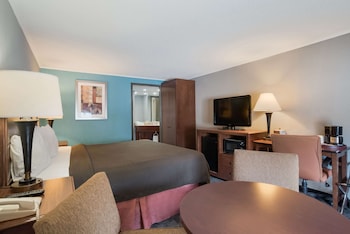 Standard Room, 1 King Bed, Non Smoking