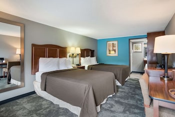 Standard Room, 2 Double Beds, Non Smoking